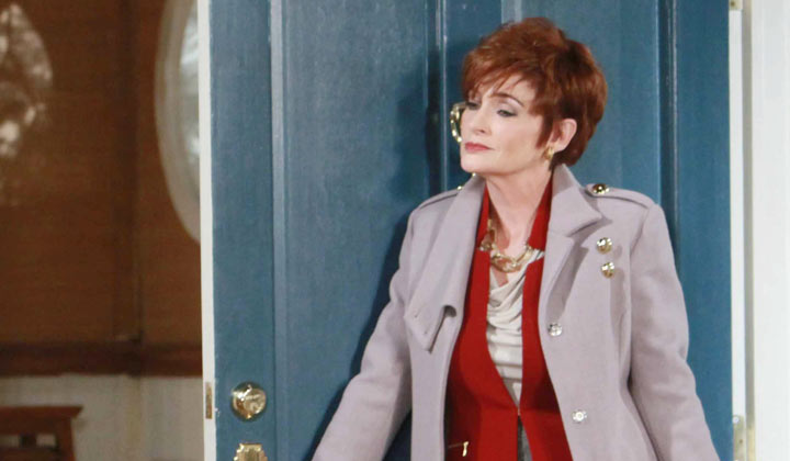 Carolyn Hennesy